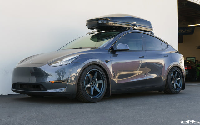 Tesla Model Y - Ohlins Suspension & Rays Engineering