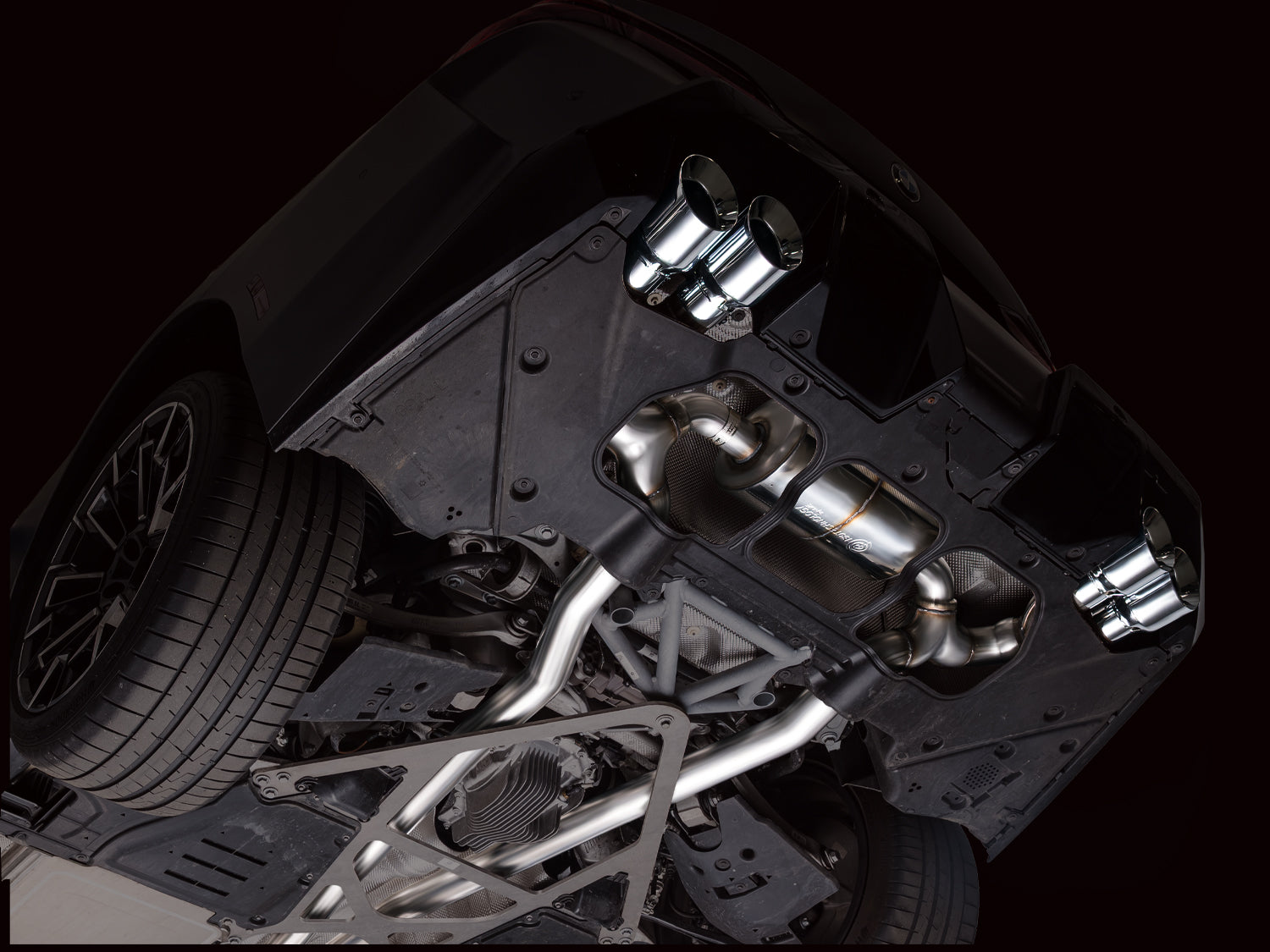 AWE Tuning - Track Edition Catback Exhaust - BMW G9X M5