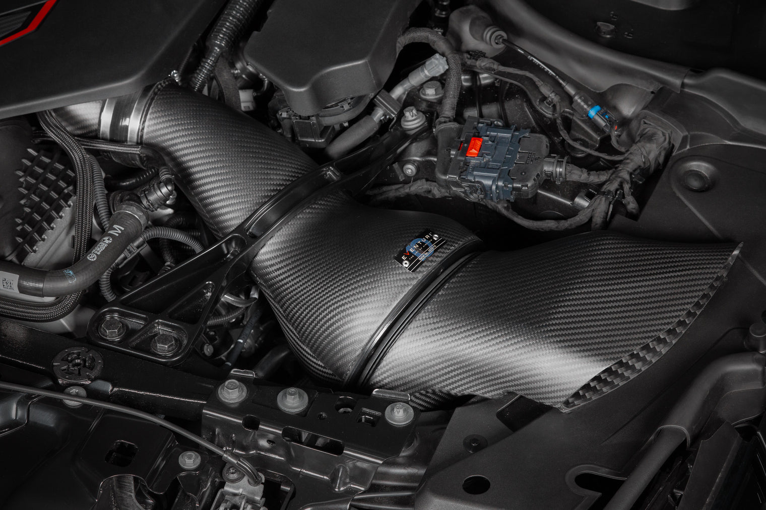 Eventuri - Carbon Fiber Cold Air Intake - BMW G9X M5