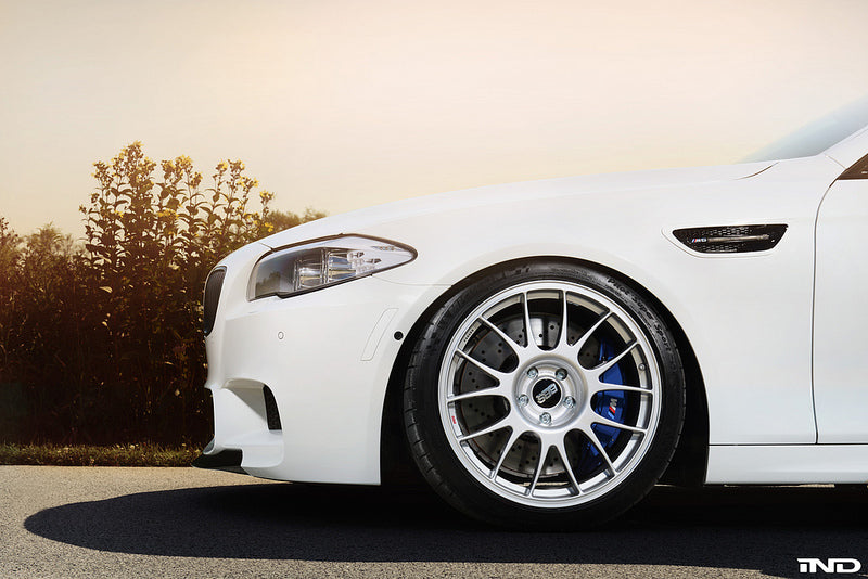 iND f10 m5 painted side marker set - iND Distribution