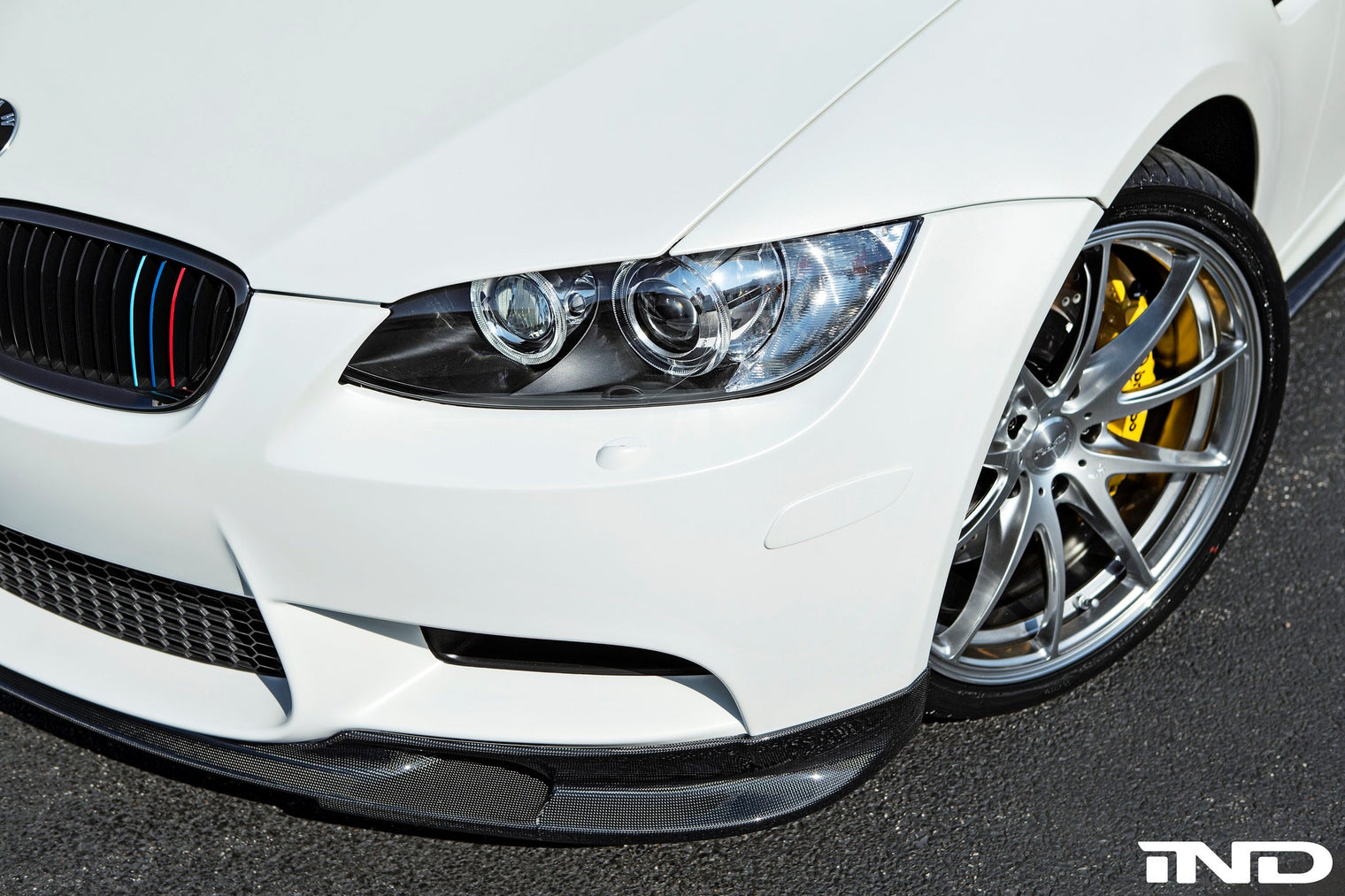 iND e9x m3 painted front reflector set - iND Distribution