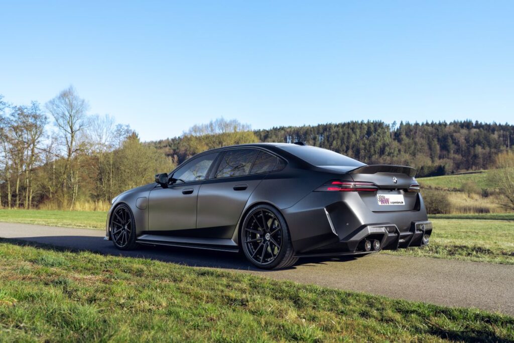 KW Suspensions - V4 Clubsport 3-Way Coilover Kit - BMW G90 M5