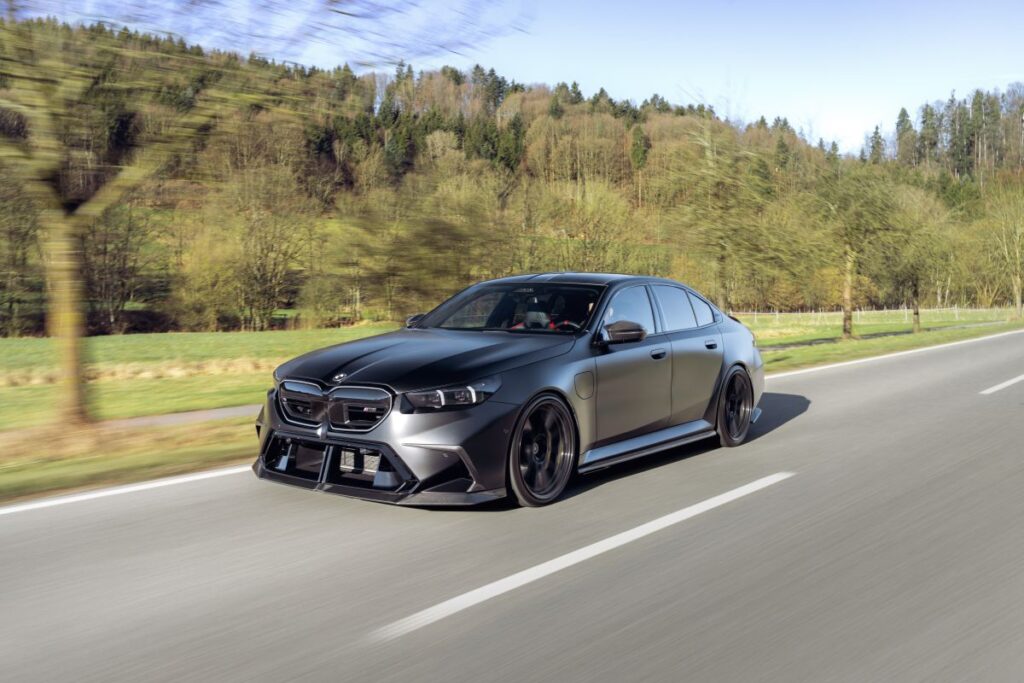 KW Suspensions - V4 Clubsport 3-Way Coilover Kit - BMW G90 M5