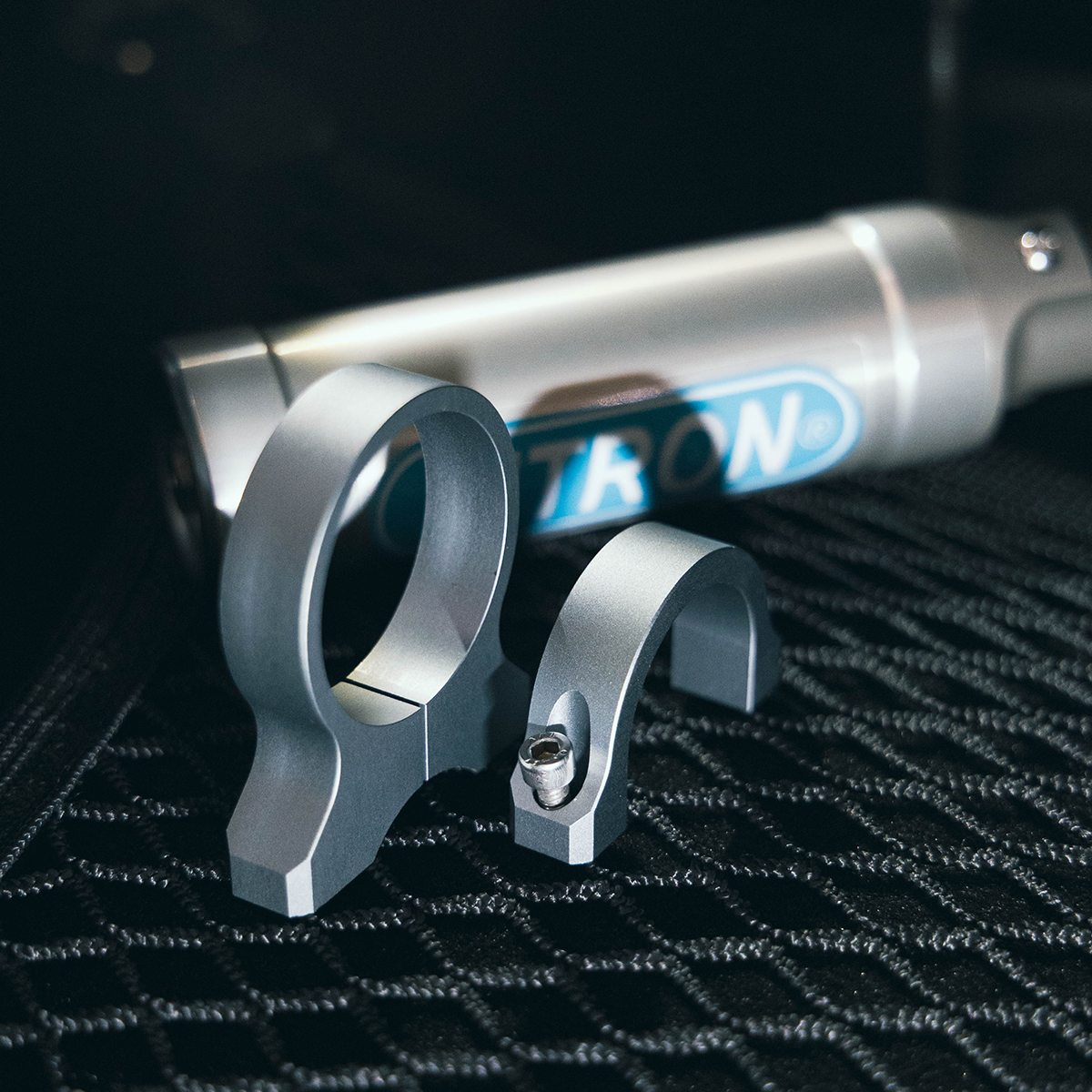 Nitron - NTR R3 Remote Reservoir Cage Brackets