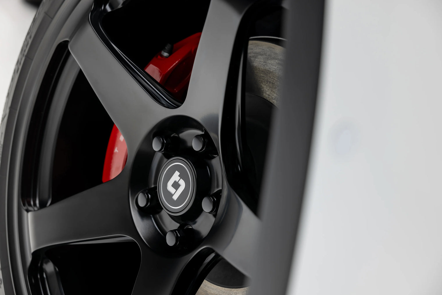 Titan 7 - T-C5 Forged 5 Spoke Wheel - Tesla (5x114)