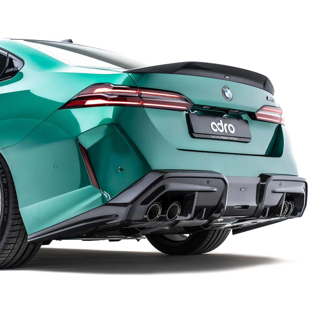 ADRO - Prepreg Carbon Fiber Rear Diffuser - BMW G90 M5