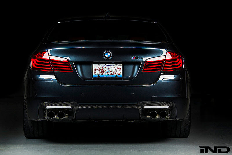 iND f10 m5 painted trunk emblem - iND Distribution