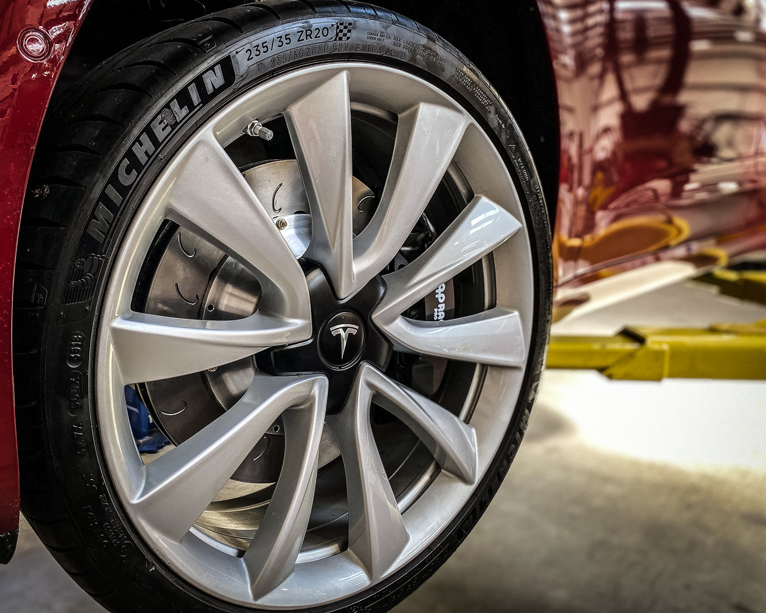 AP Racing - Radi-CAL CP9660/372mm Competition Front Brake Kit - Tesla Model 3/Model Y