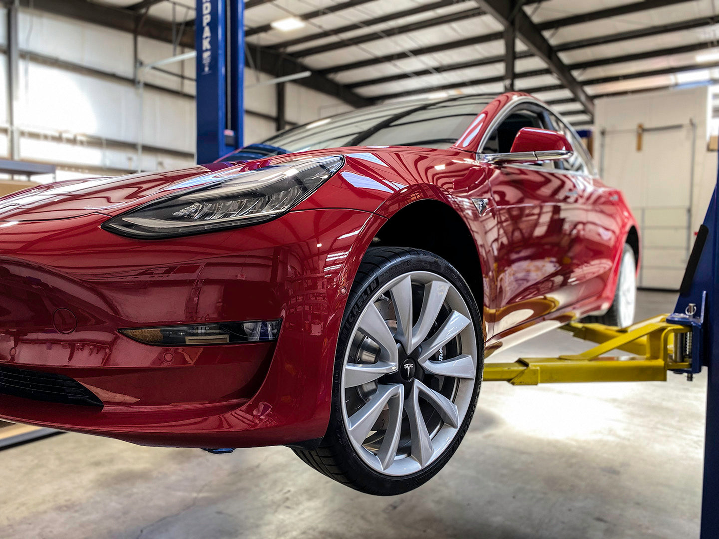 AP Racing -  Radi-CAL CP9668/372mm Competition Front Brake Kit - Tesla Model 3/Model Y