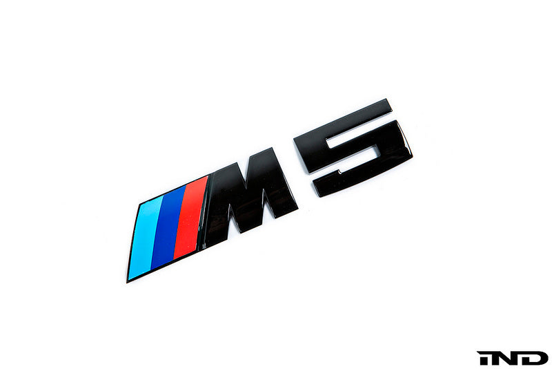 iND e60 m5 painted trunk emblem - iND Distribution