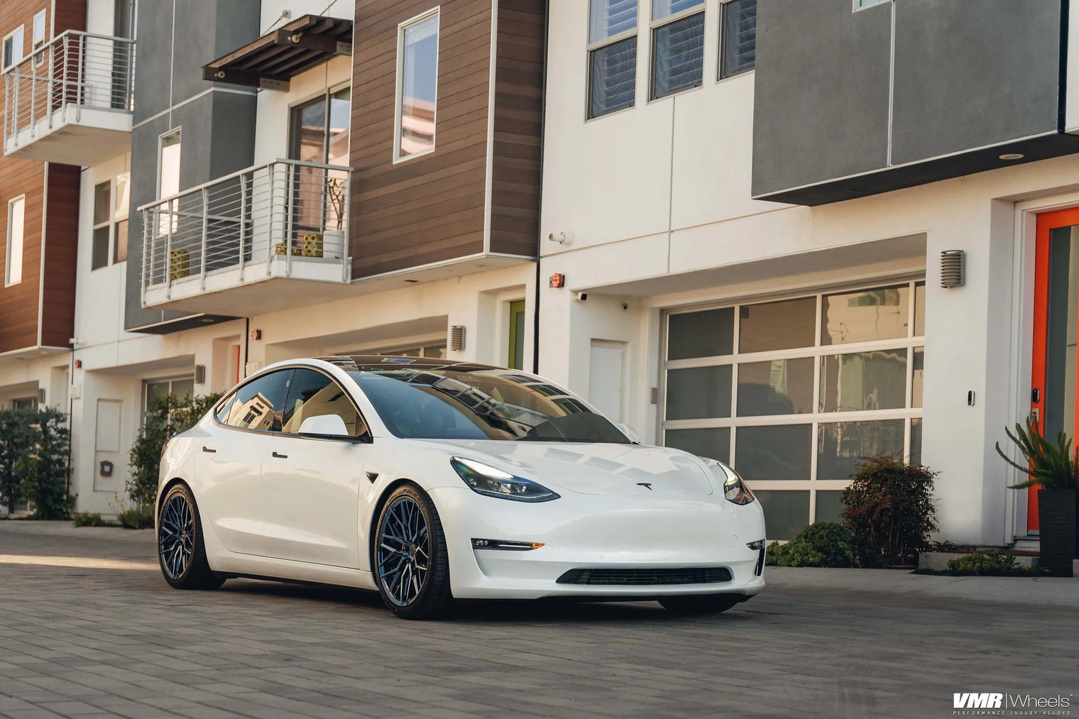 VMR Wheels - V802 Flow Formed Wheel - Tesla (5x114)