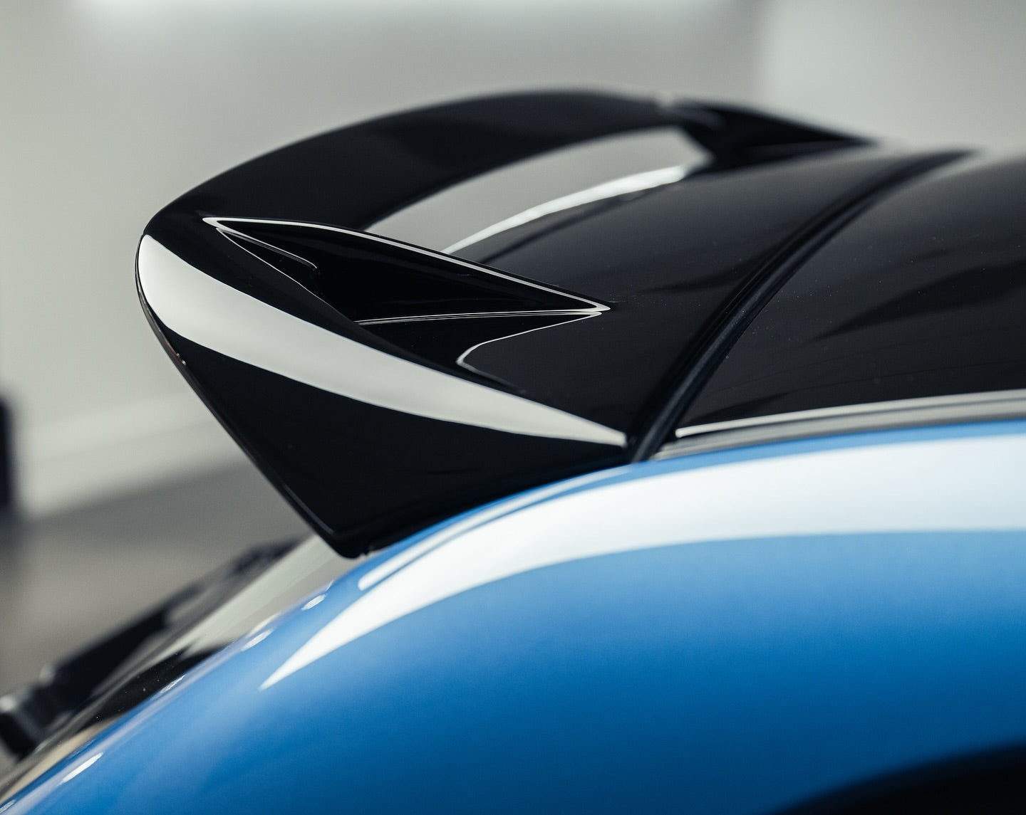 Vorsteiner - Carbon Fiber Aero Roof Spoiler - BMW E36/7 Z3M Coupe