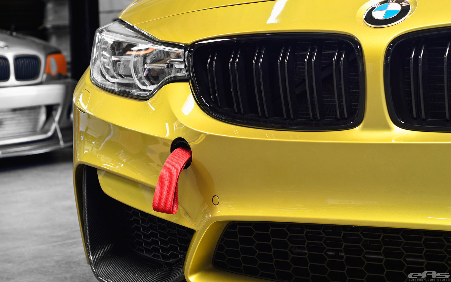 Macht Schnell -  Motorsport Tow Strap - BMW Models