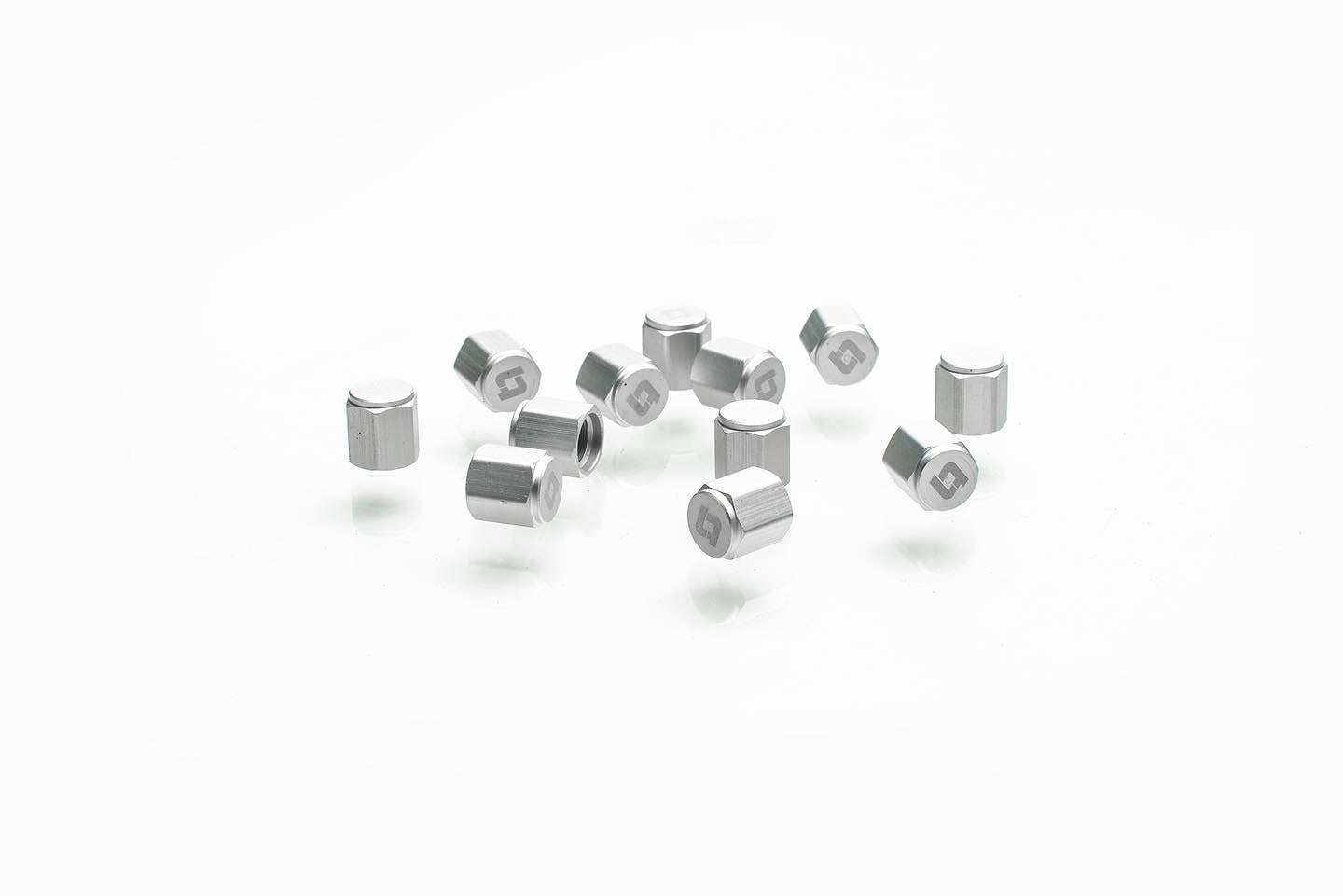 Titan 7 - Aluminum Valve Stem Cap Set