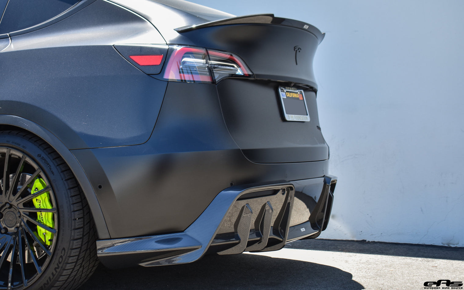 ADRO - Premium Prepreg Carbon Fiber Rear Diffuser - Tesla Model Y