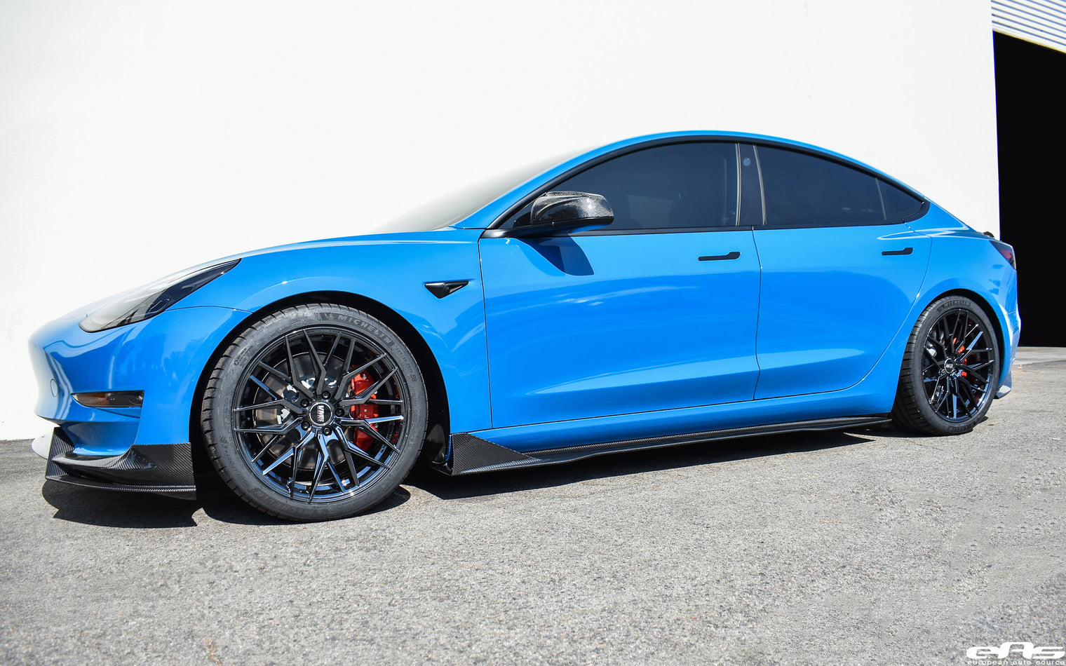 ADRO - Premium Prepreg Carbon Fiber Side Skirts - Tesla Model 3