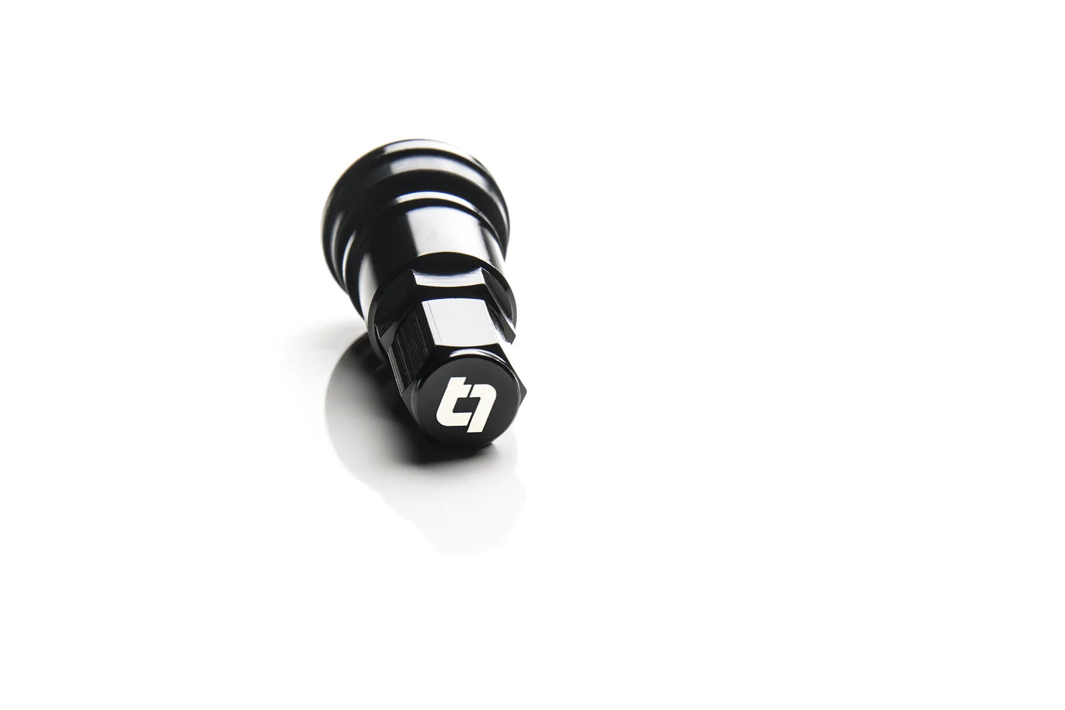 Titan 7 - Aluminum TPMS Valve Stem w/ Cap