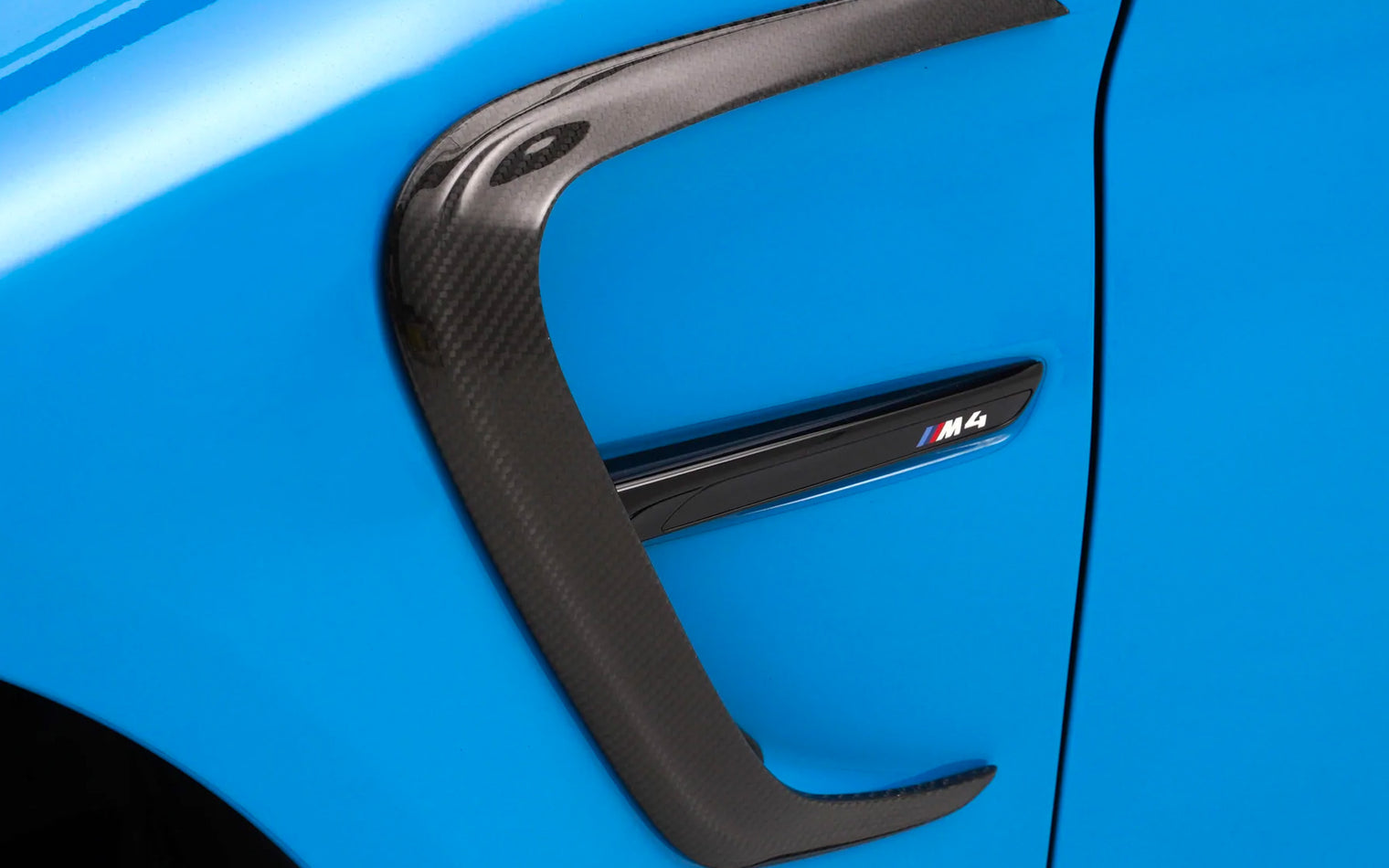 ADRO - Premium Prepreg Carbon Fiber Fender Cover - BMW F82/F83 M4