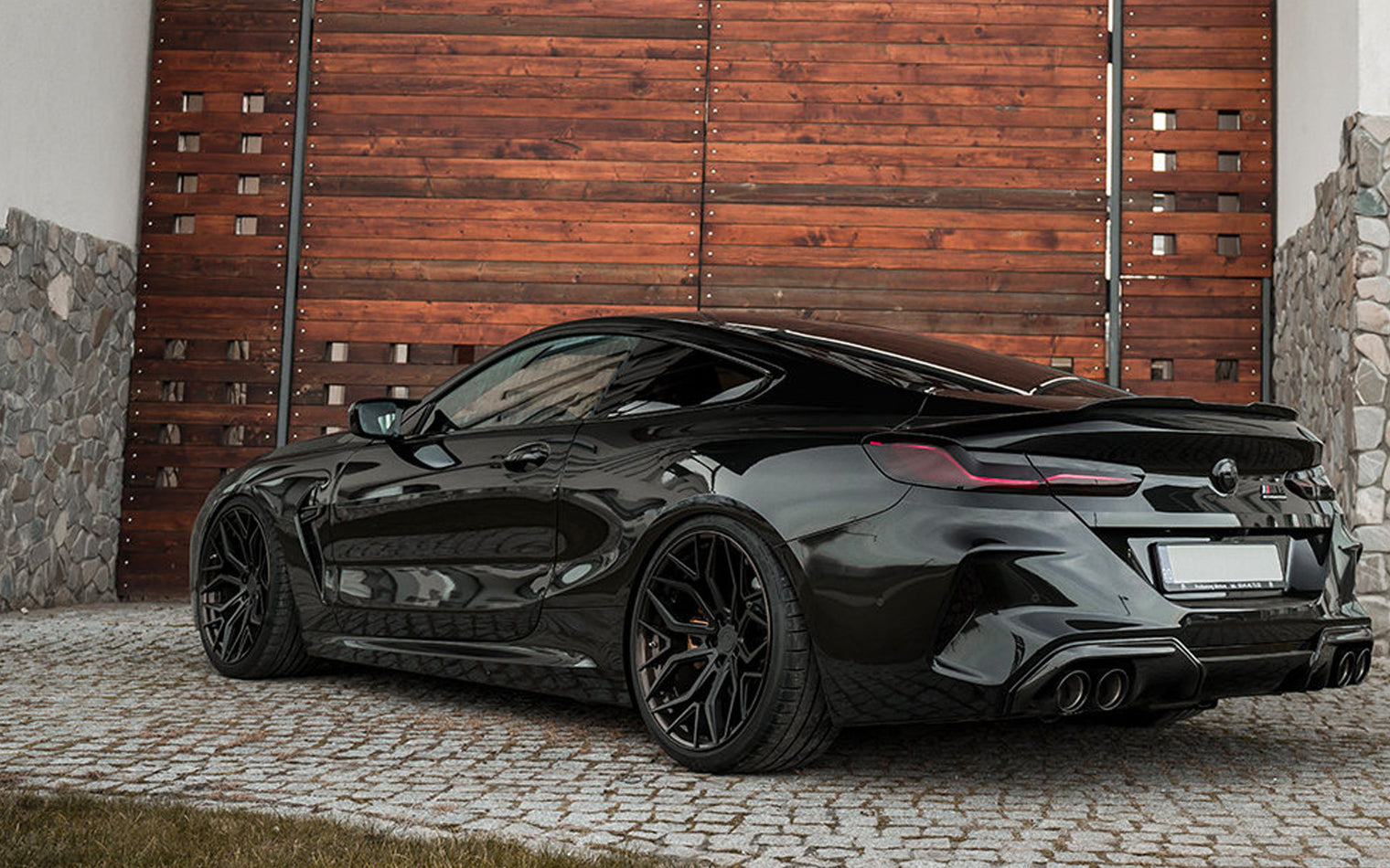 KW Suspensions - V4 Coilover Kit - BMW F92 M8