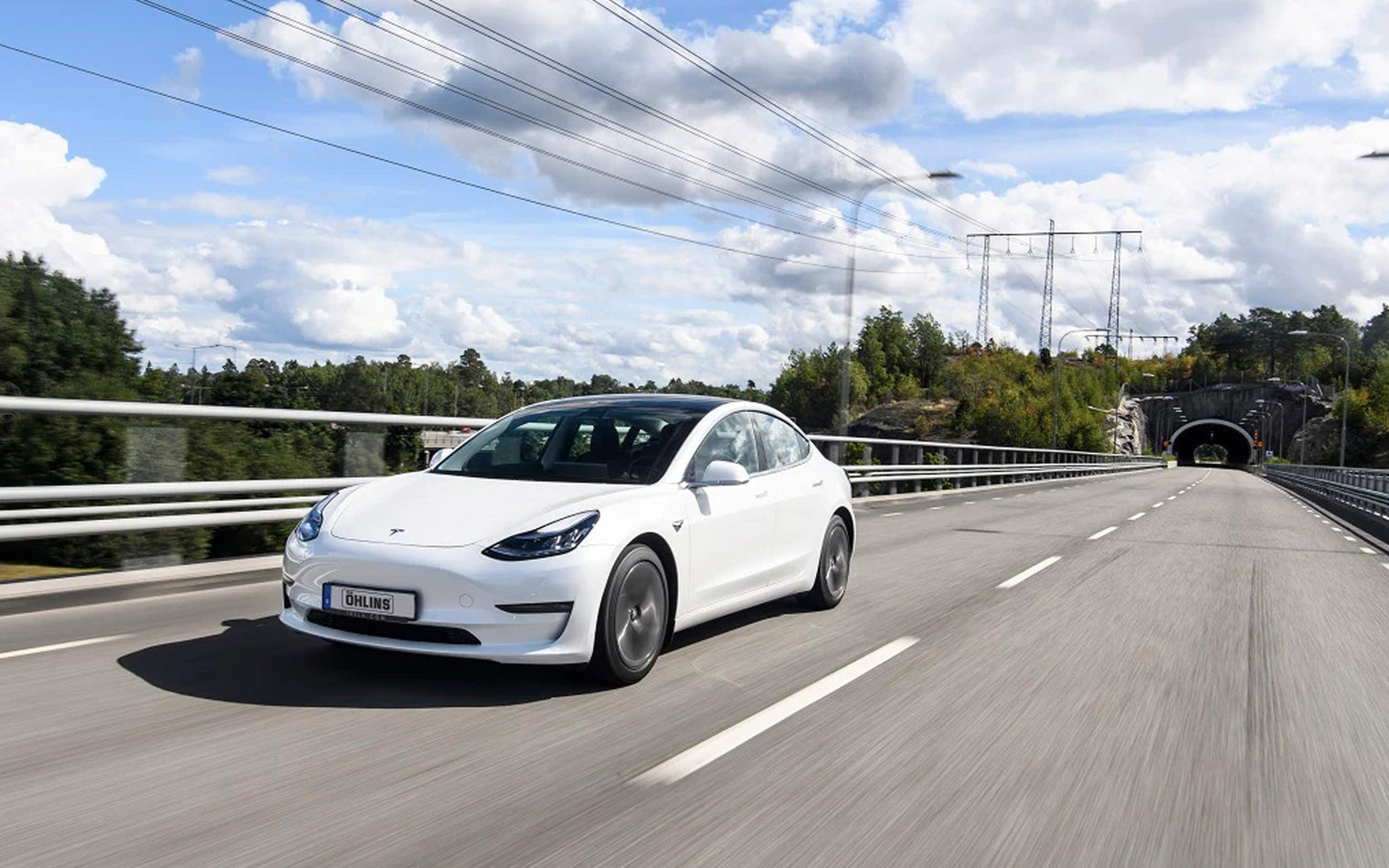 Ohlins - Road & Track DFV Coilover System - Tesla Model 3/Model Y