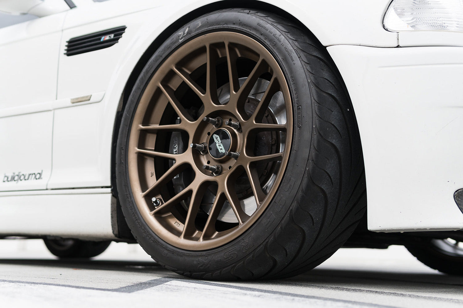 Apex - Classic Line ARC-8 Flow Formed Wheel - BMW (5x120)