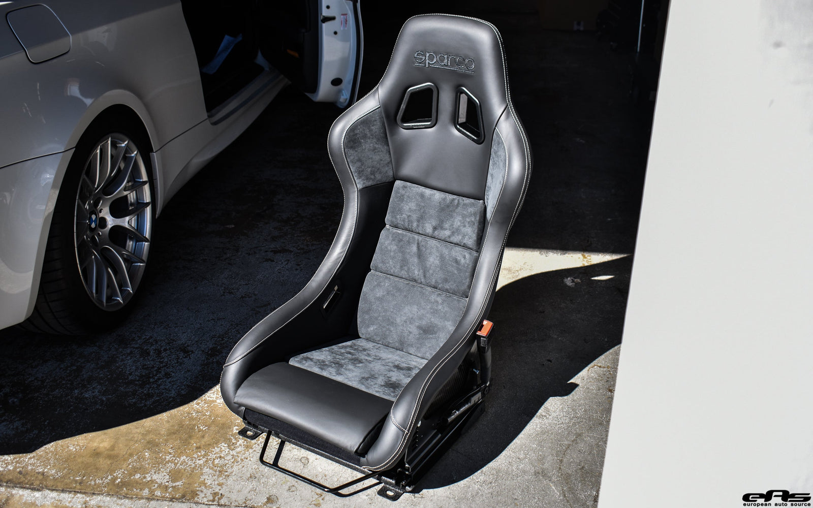 Sparco QRT-C Performance with Macht Schnell Clubsport Seat Mount - BMW E92 M3