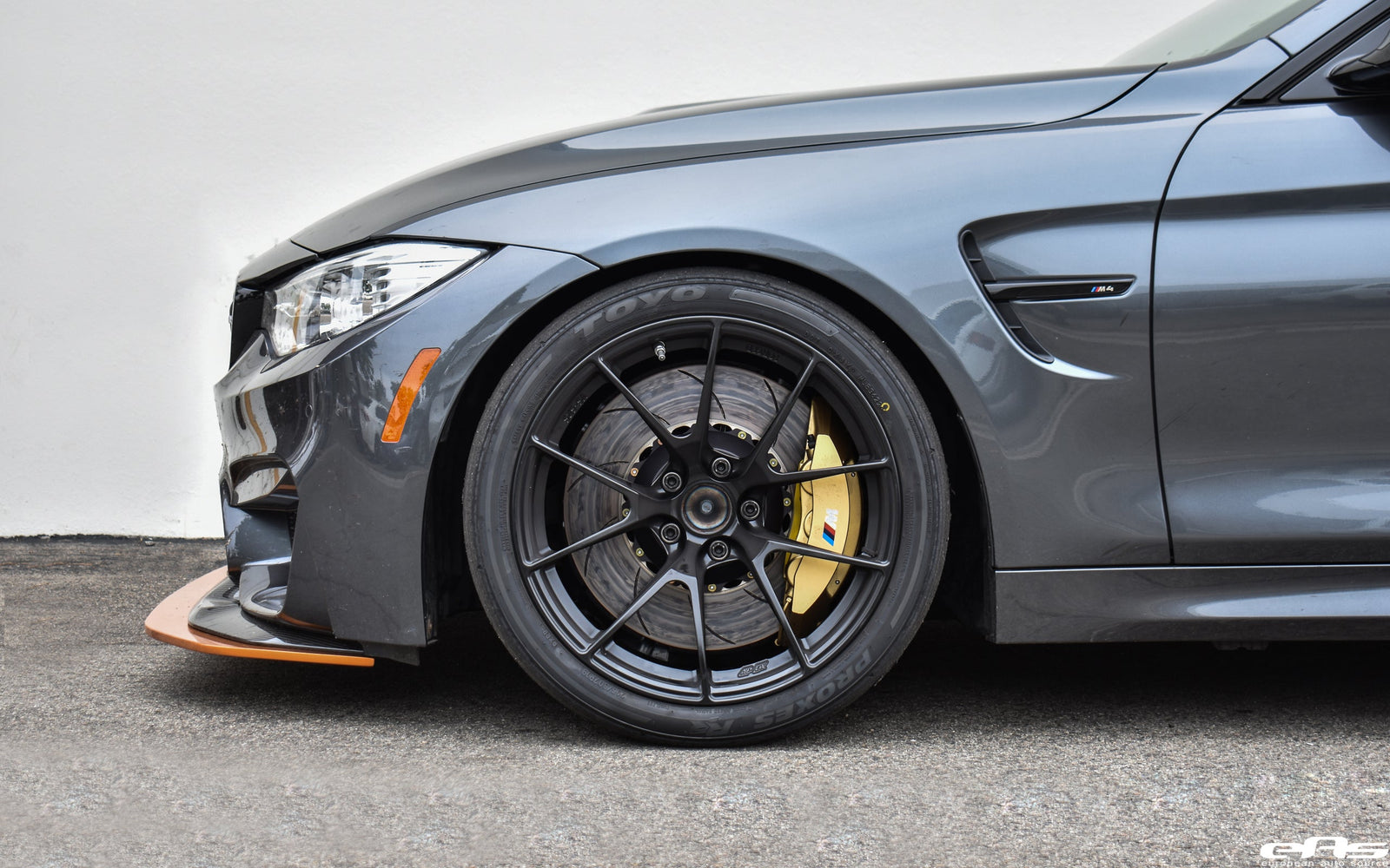 Mineral Grey F82 M4 GTS - APEX VS-5RS
