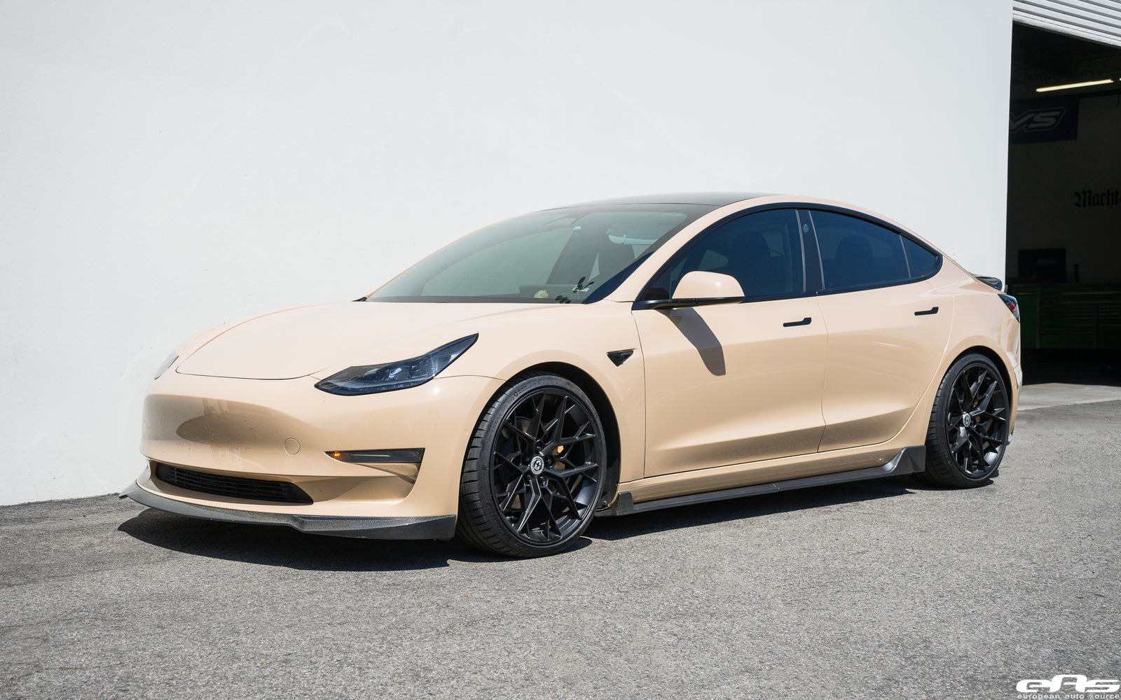 Tesla Model 3 - Eibach Pro-Kit Springs & HRE FF10 Wheels