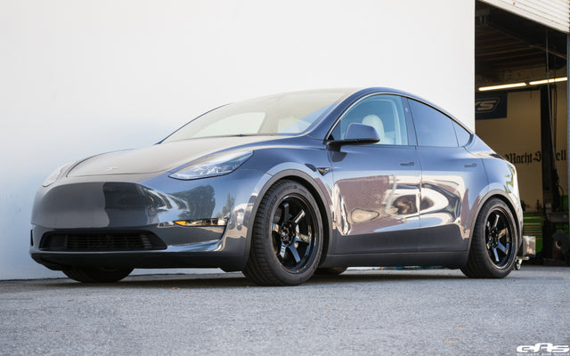 Tesla Model Y - Ohlins DFV Coilovers, Redwood Motorsports & Volk Racing