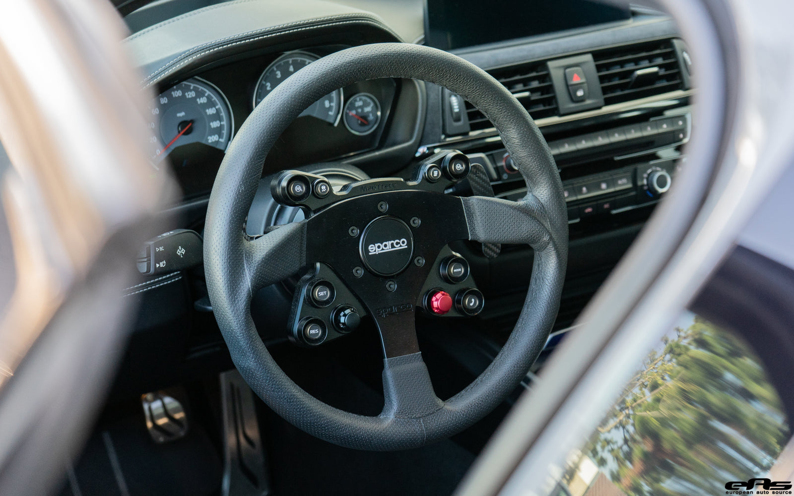JQWerks/Madtrace Race Steering Wheel with Quick Release For BMW F8X