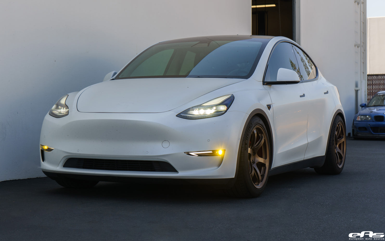 Alpharex DoubleTap Dual Color LED Projector Fog Lights For Tesla Model 3/Model Y