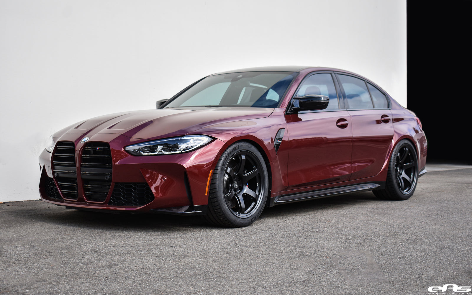 Aventurin Red Metallic G80 M3 Competition - KW V4, Millway Camber Plates & Titan 7 T-D6E