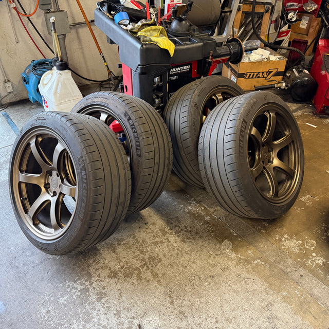 Titan 7 - 20" T-D6E Forged 6 Spoke Wheel/Tire Set - Tesla (5x114) (USED)