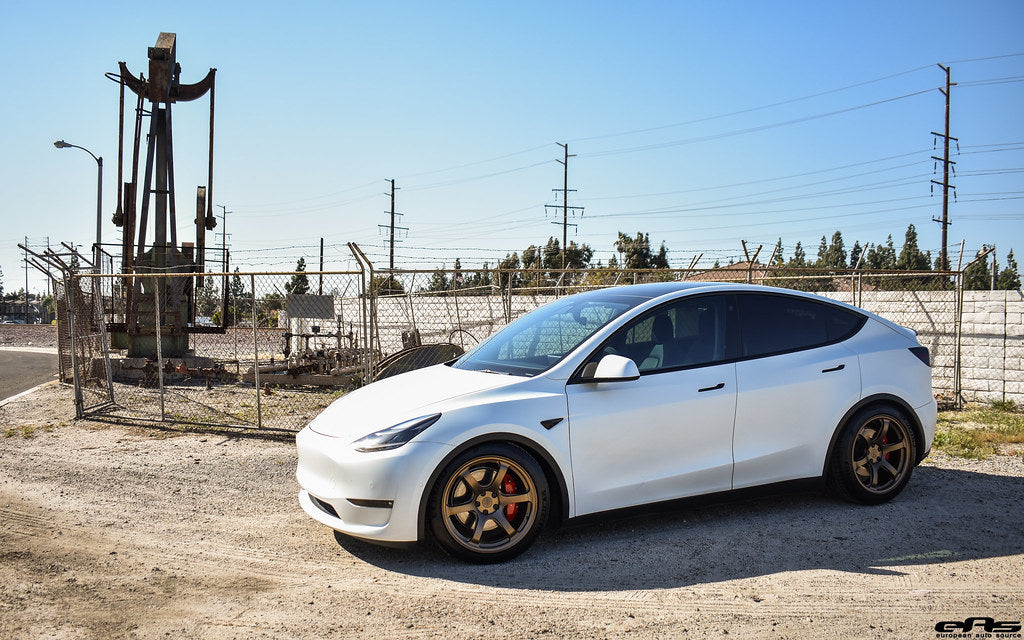 Titan 7 - T-D6 LE Forged 6 Spoke Wheel - Tesla (5x114)
