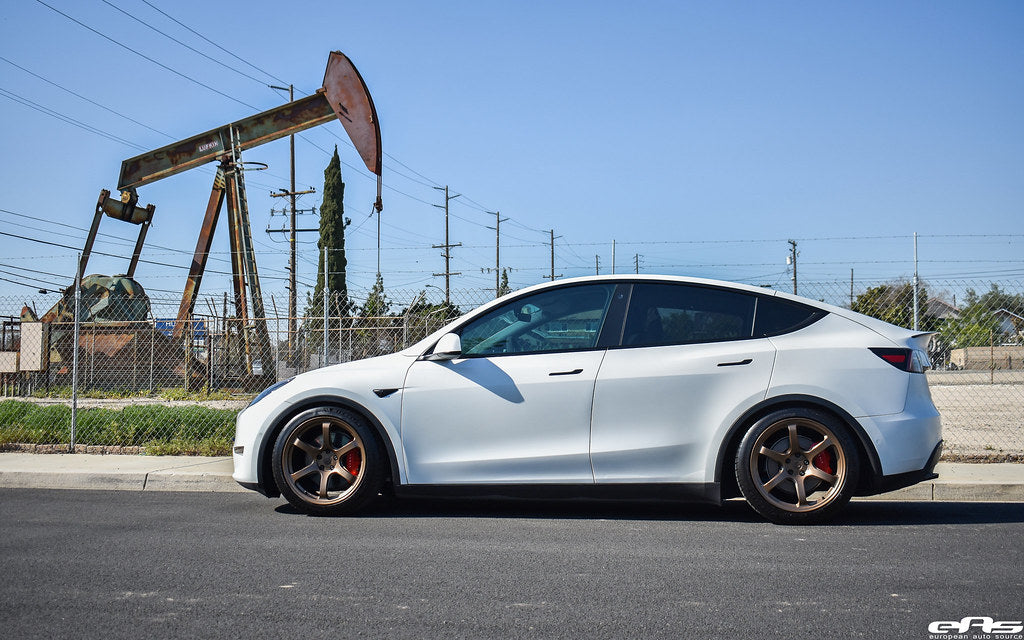 Titan 7 - T-D6 LE Forged 6 Spoke Wheel - Tesla (5x114)