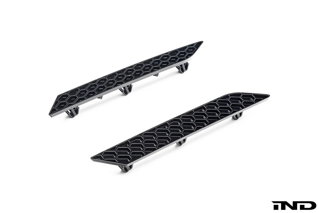 Acexxon - Rear Reflector Insert Set - BMW G90 M5