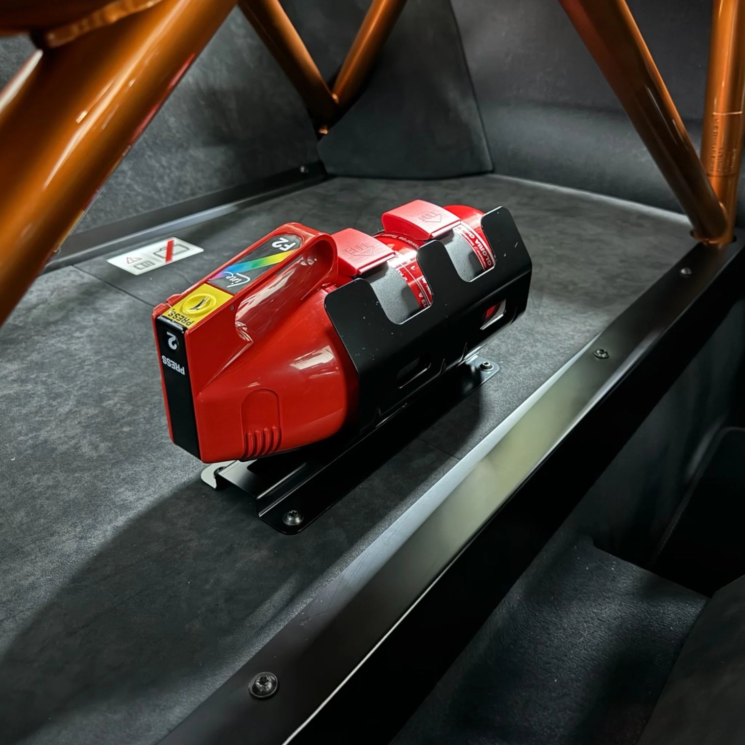 OEMExtinguishers - OEM GTS Fire Extinguisher Kit - BMW F82 M4 GTS