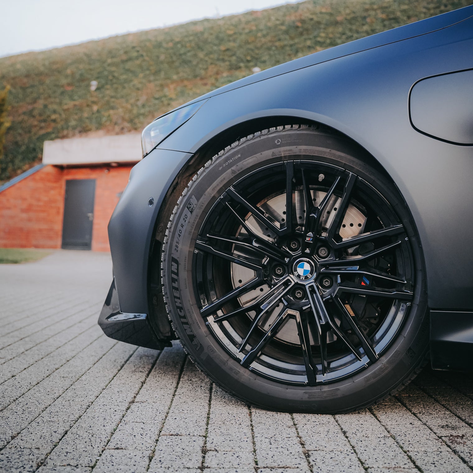 AST - Sport Lowering Springs - BMW G90 M5
