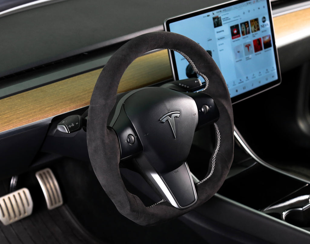 Rekudo - Alcantara Steering Wheel - Tesla Model 3/Model Y