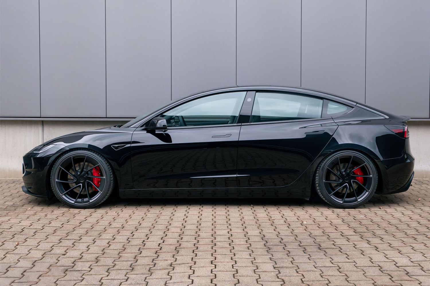 H&R - VTF Height Adjustable Spring Kit - Tesla Model 3 Highland