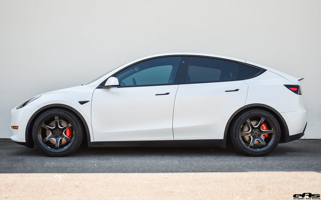 Titan 7 - T-D6 LE Forged 6 Spoke Wheel - Tesla (5x114)