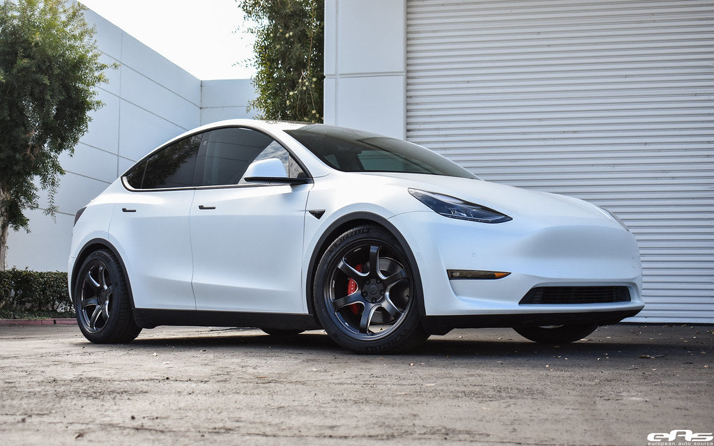Titan 7 - T-D6 LE Forged 6 Spoke Wheel - Tesla (5x114)