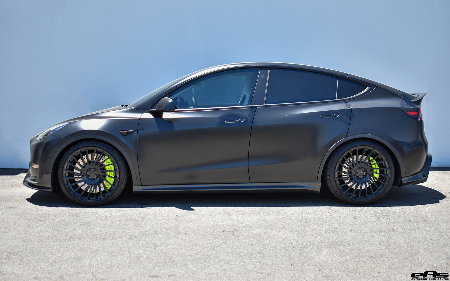 ADRO - Premium Prepreg Carbon Fiber Side Skirts - Tesla Model Y
