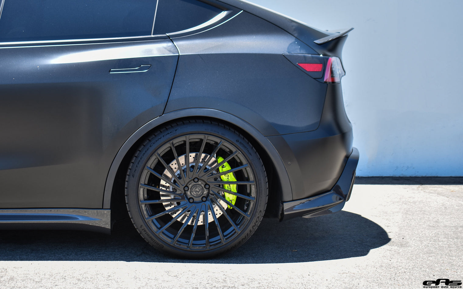 ADRO - Premium Prepreg Carbon Fiber Side Skirts - Tesla Model Y
