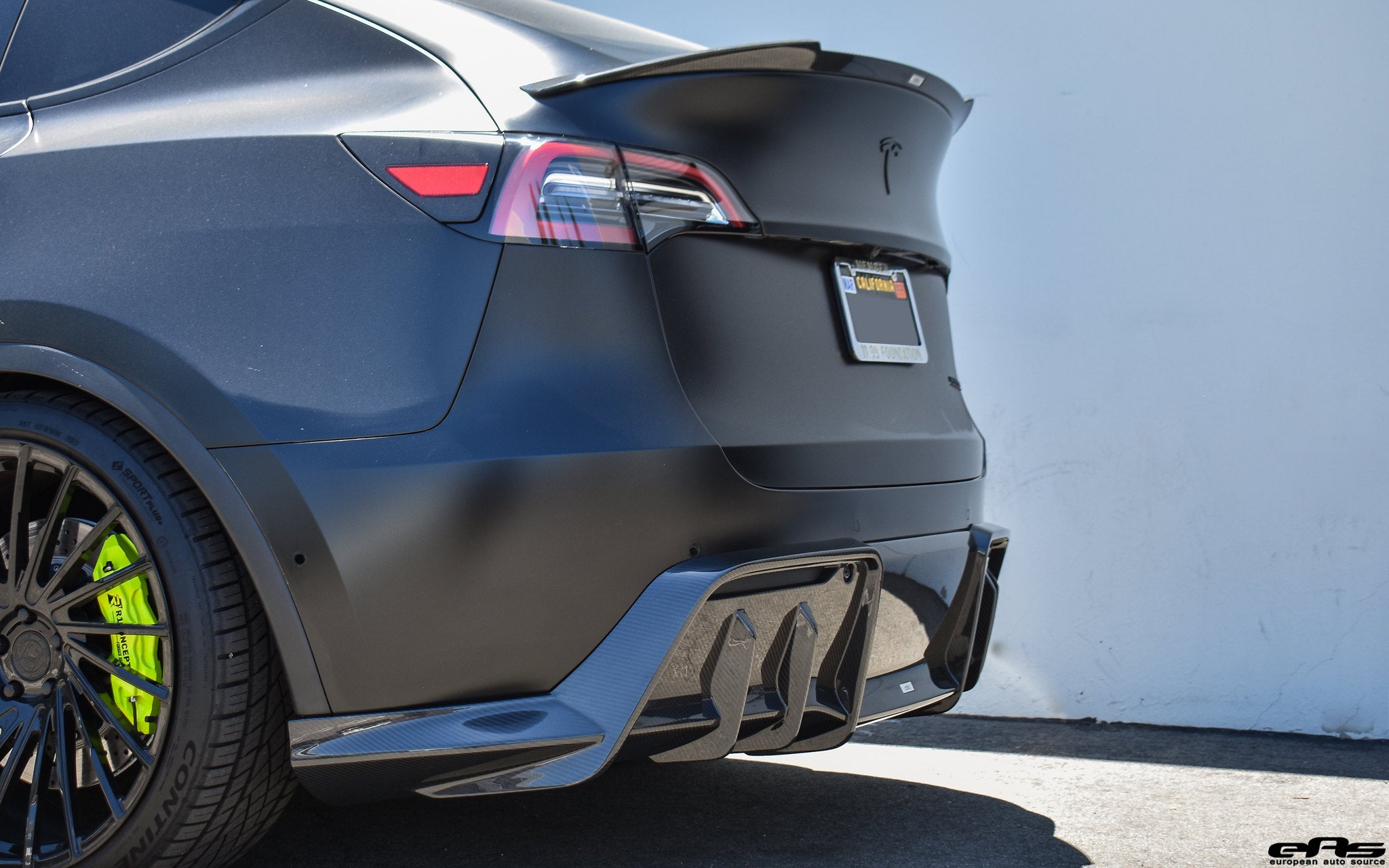 ADRO - Premium Prepreg Carbon Fiber Rear Spoiler - Tesla Model Y