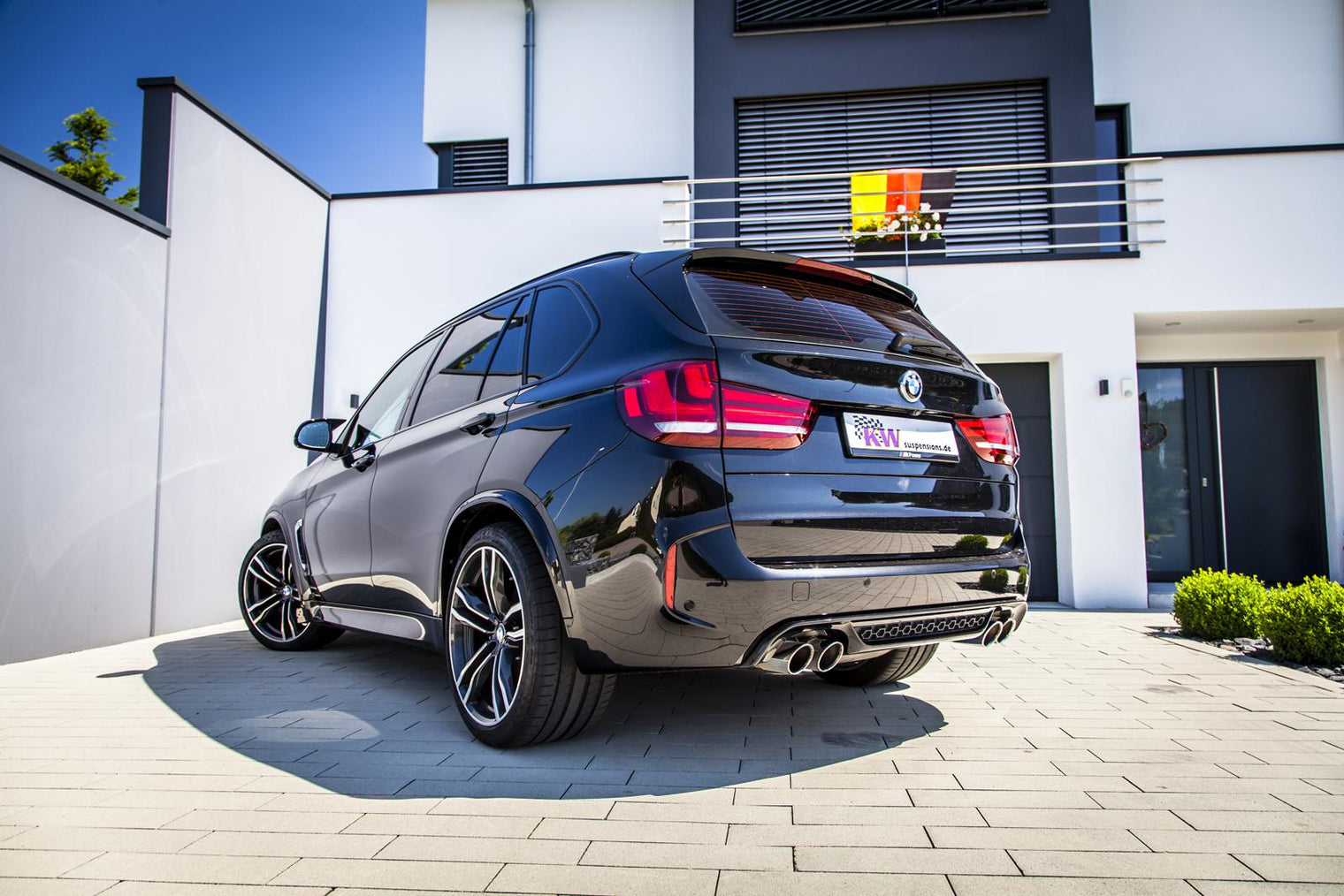 KW Suspensions - V3 Coilover Kit - BMW F85 X5M