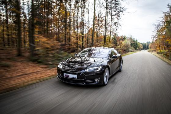 KW Suspensions -  DDC ECU Coilover Suspension - Tesla Model S