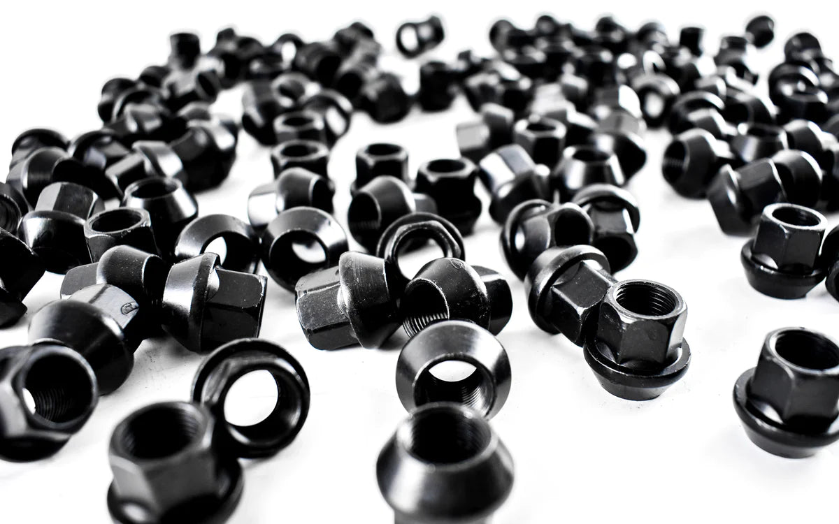 Macht Schnell - Competition Lug Nut - Tesla (M14x1.5)