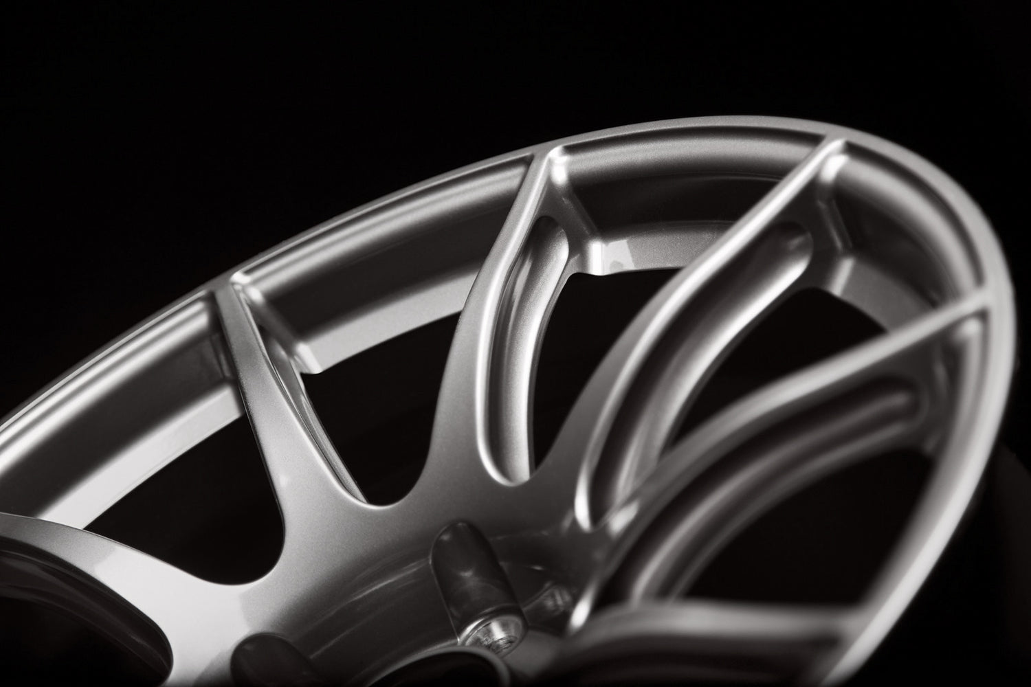 Apex - Evolution Line SM-10 Flow Formed Wheel - BMW (5x120)